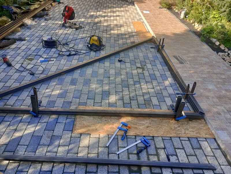 Confectii metalice, porti, garduri, balustrade, sudor lacatus.