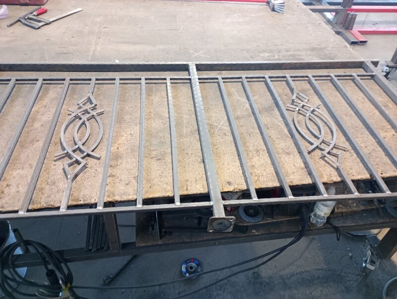 Confectii metalice, porti, garduri, balustrade, sudor lacatus.